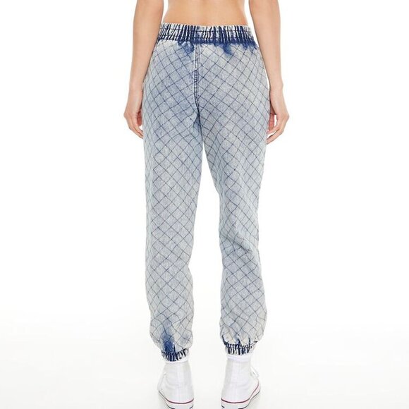 Forever 21 Quilted Mid-Rise Denim Joggers Jeans size small - Picture 4 of 4